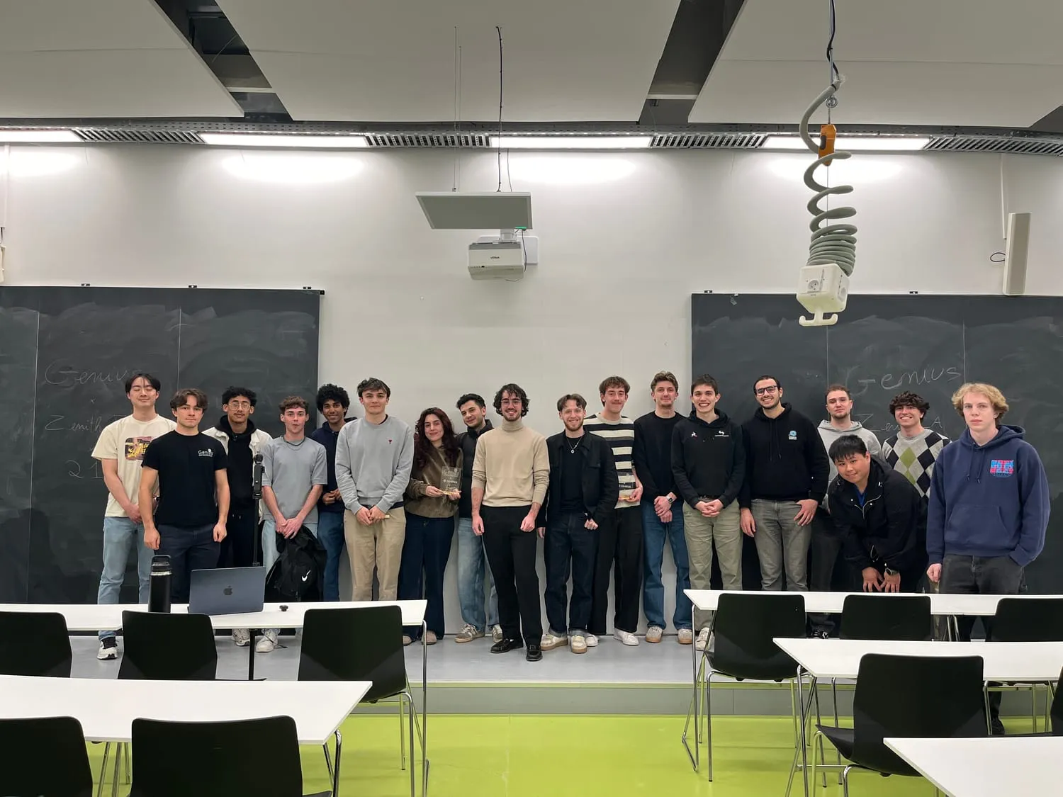 Photo de groupe Genius × ZénithIA